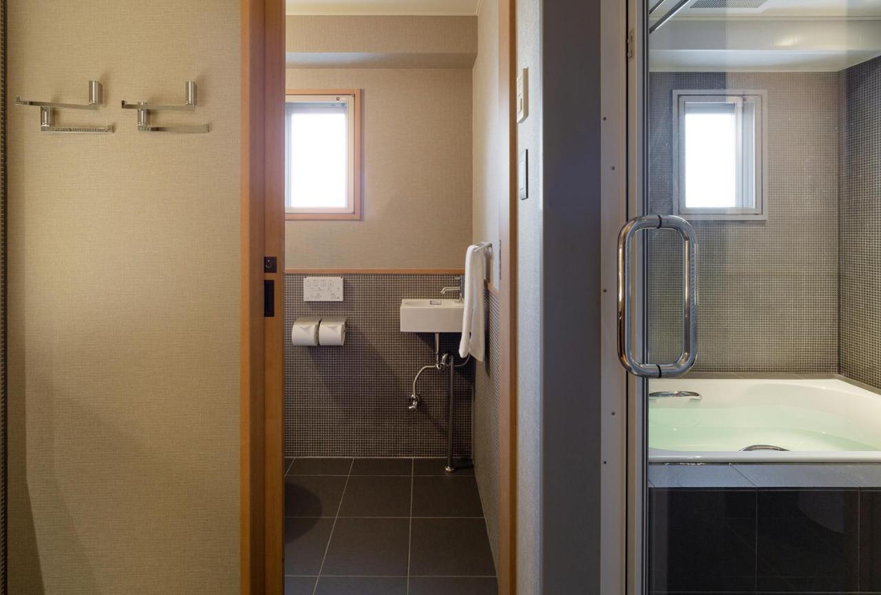 Material Fuchomae Hotel Kyoto Bagian luar foto